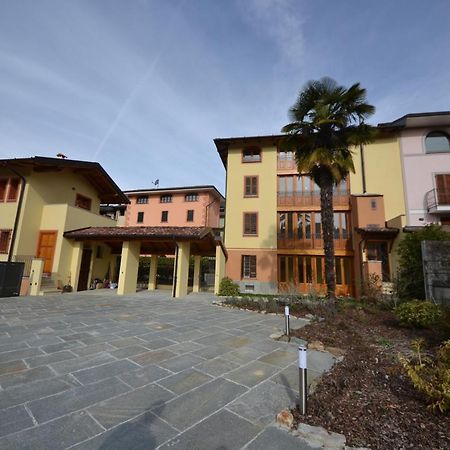 Ferienwohnung Alla Piana Varallo Exterior foto